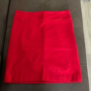 BANANA REPUBLIC Red Skirt Size 2